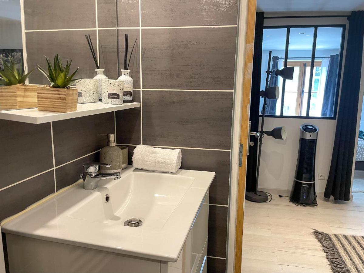Magnifique Logement Au Pied Du Chateau Blois Luaran gambar